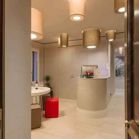 Rhea Silvia Luxury Navona 4*