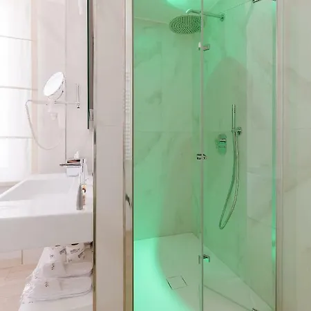 Rhea Silvia Luxury Navona 4*