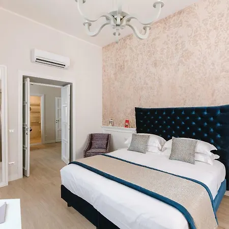 Rhea Silvia Luxury Navona 4* Roma