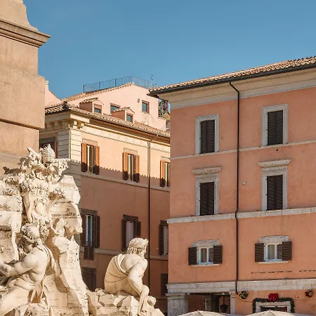 Rhea Silvia Luxury Navona