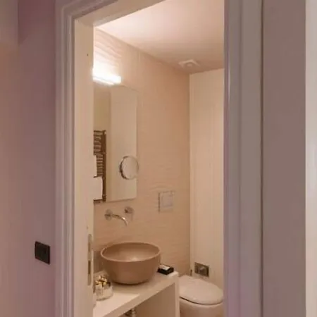 בית הארחה Rhea Silvia Luxury Navona רומא