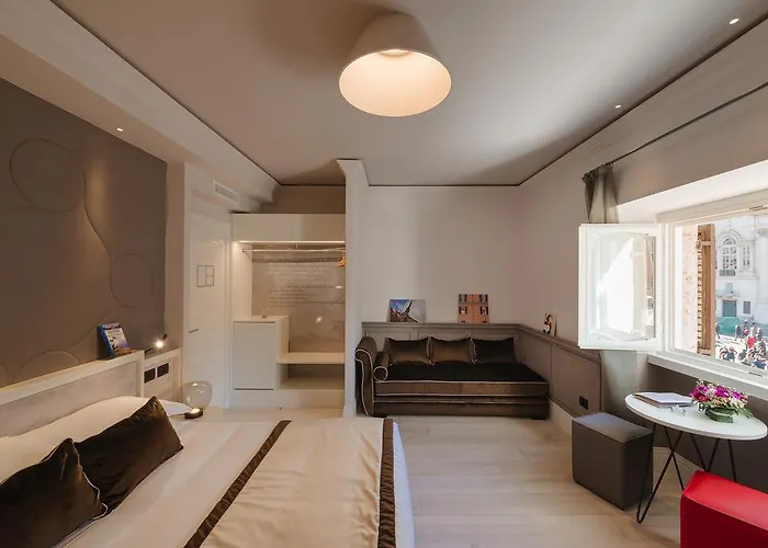 Rhea Silvia Luxury Navona Πανσιόν Ρώμη