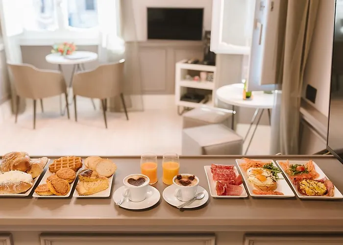 Rhea Silvia Luxury Navona Πανσιόν