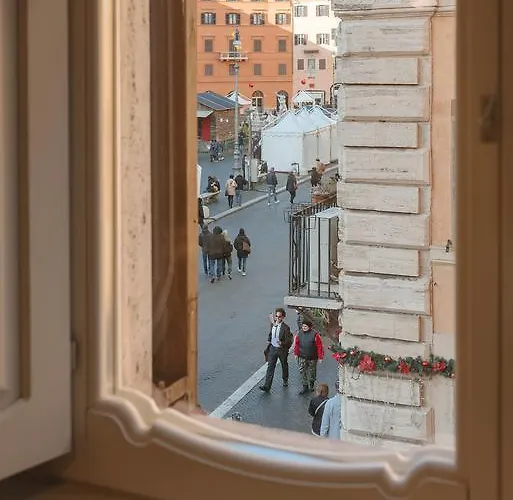 Rhea Silvia Luxury Navona