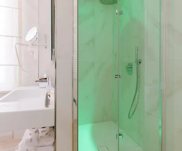 Rhea Silvia Luxury Navona 4*