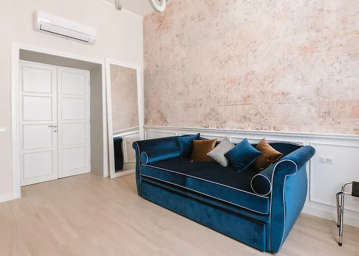 Rhea Silvia Luxury Navona Πανσιόν 4*