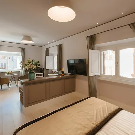 Rhea Silvia Luxury Navona Affittacamere Roma